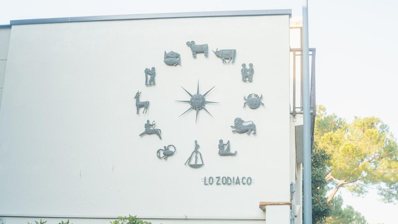 The Zodiac Apartment - Italian Homing Sirmione Exterior photo